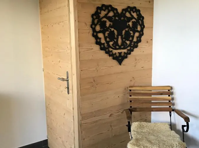 Chez Follo Domek alpejski *